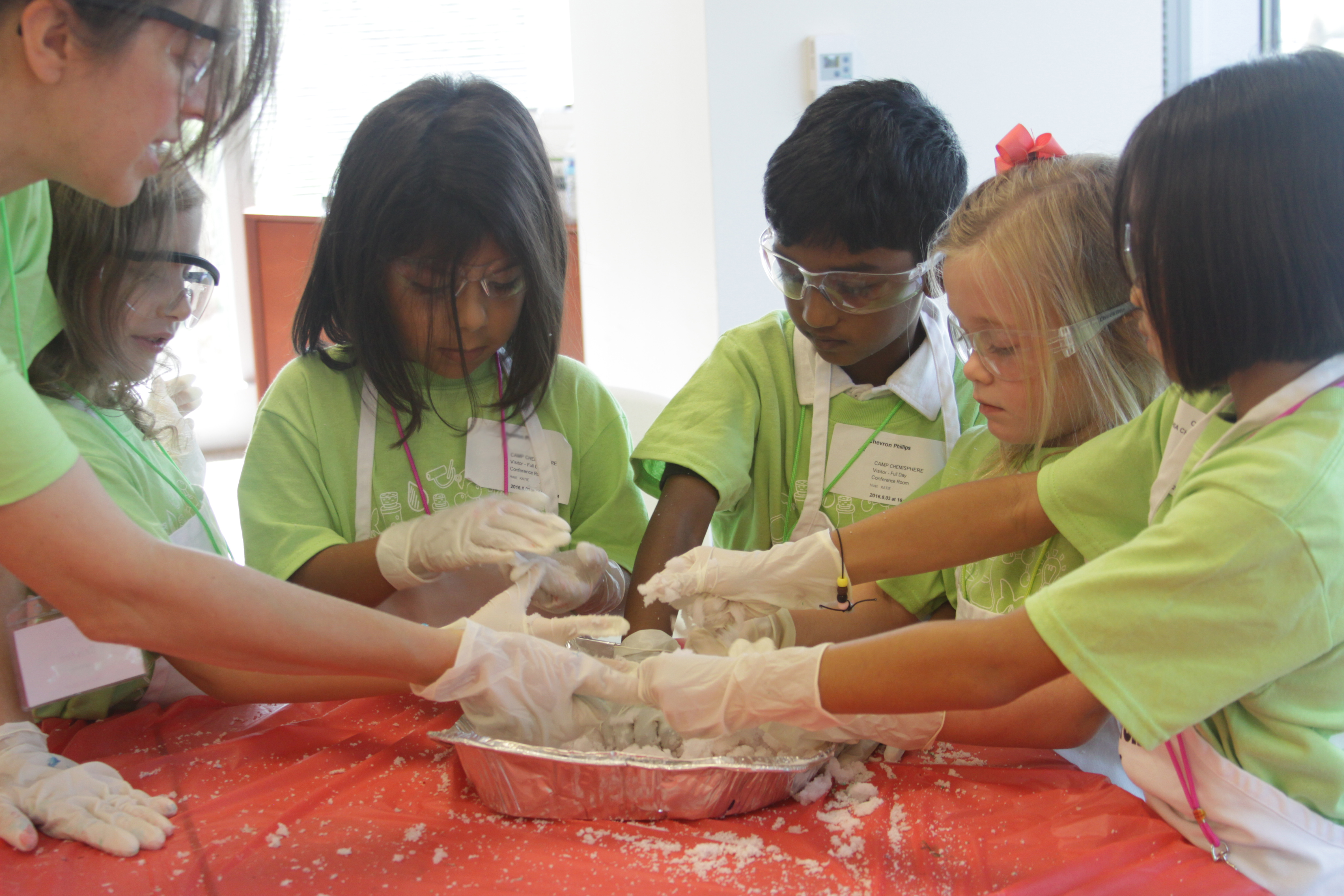  Chevron Phillips Chemical Hosts Annual Science Discovery Camp